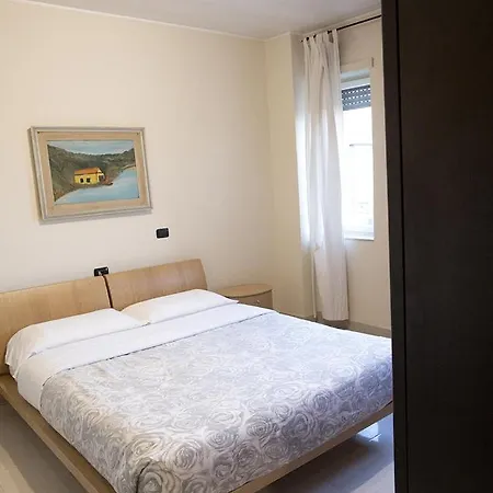 Smart Central Apartments Bayres Milan Exterior photo
